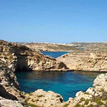 Village * Kerċem